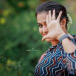 Remya Nambeesan Instagram - Wearing @byhand.in MU N HAIR @jo_makeup_artist Photography @ameensabil Styling @anohbyanooparavindh #vishu #kanikonna #fotos