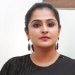 Remya Nambeesan Instagram - @jo_makeup_artist @pranavraaaj @anohbyanooparavindh !!! Thank you my team ❤️