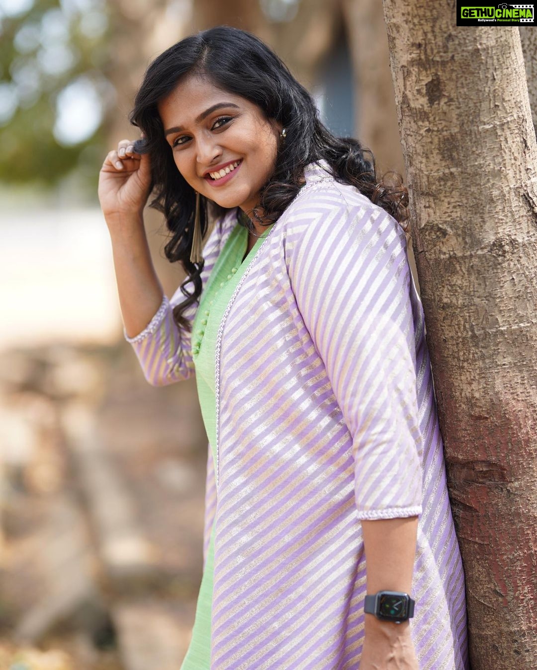 Remya Nambeesan Instagram - 📷 @risshie_photography_ MUAH : @monish_mathai_makeup_artist_ wearing @pradeepkumar0606 #instagram #instadaily #instapic
