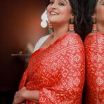 Remya Nambeesan Instagram - Photography @ameensabil. @MUAH @jo_makeup_artist #instaphoto #instagram #instafashion jhumkas @yoursethnically