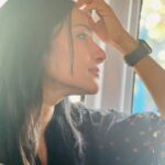 Rethika Srinivas Instagram - A candid moment captured at the right time #rethika #newphotoshoot #trending #smile #nofilter #rethikasrinivas #rethikasjustmyway #instafamily #expression #positivevibes #chennai #moodygrams #justanotherdayinwa #skincare #messyhair #attitude #positivity #skin #exclusive #timeless #instagood #instafamous #smokeyeyes #actress #staypositive #selflove #closeup #flowers