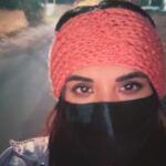 Richa Chadha Instagram - Hey guys, just landed and reached my room in Berlin, for @berlinale … the day isn’t over here… it’s still Random Acts of Kindness and I wanted to talk about the kindness of strangers. On a day where I was feeling overwhelmed, overworked and miserable, (I am not ashamed to say I have some such days, you shouldn’t be ashamed either :) hanging out in silence with a complete stranger was very comforting to me. She had no clue who I was, but let me into her home. I played with her pets, her family and I broke bread… it was very beautiful to connect with another human being at the level of us just being human🫀🥹 after some kids from the neighbourhood recognised me and came in their blue uniforms and pigtails for photos, this lady asked me who I was… but did her behaviour towards me change ? Not in the least… barely any words were spoken, but intuitively, she helped me relax… I always say, as a race, as cohabiters of this beautiful planet that we ravage every day, we belong to each other… choose kindness. You don’t know who needs it… I now I try to operate from the base of kindness every single day, it’s not easy, I am not perfect but I try. Here’s hoping we all try! Just to be there for one another. Sending hugs! If you know this lady, please give her my dua salaam❣️ #randomactsofkindness #BeKind #TheKindry #RichaChadha #Bollywood #mentalhealth #stress #firsttimeproducer #whyareyoureadingmyhashtags