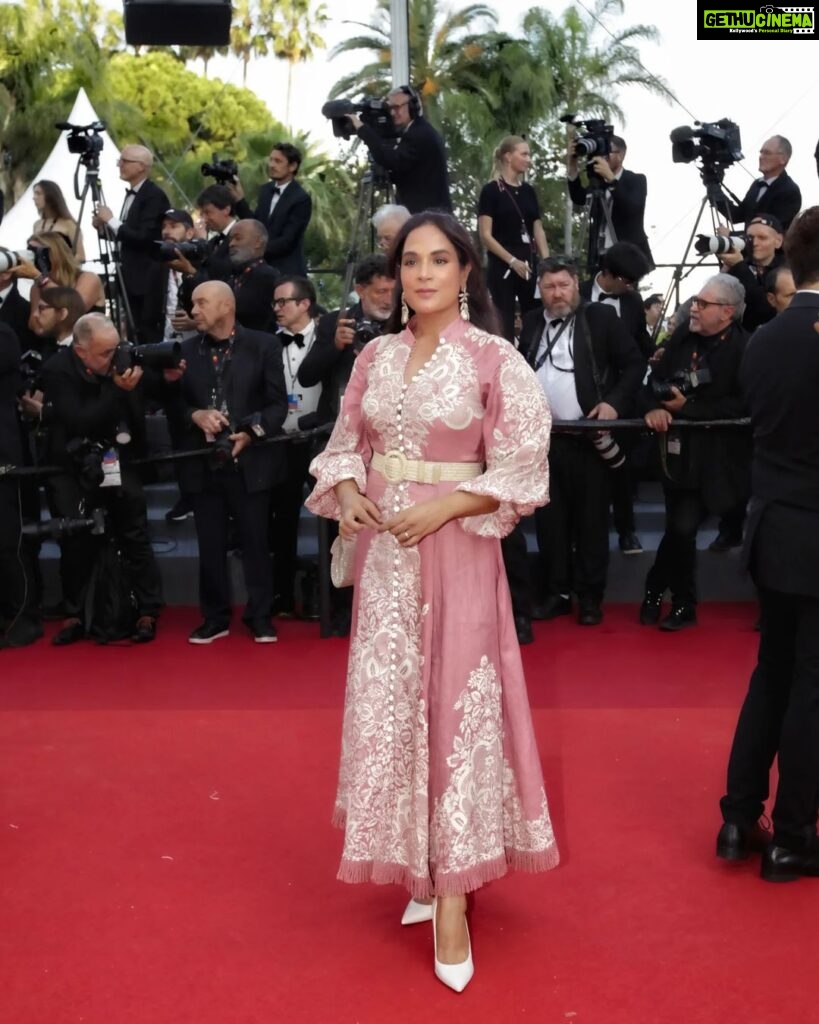 Richa Chadha Instagram - I got DMs from some of you asking about my Cannes red carpet look, voila! Wore @zimmerman, @karishma.joolry for the premiere of Jessica Hausner's 'Club Zero', refreshingly neurotic film! My director Shuchi Talati offered sartorial advice, helped me out, then we walked to the Palais together ! A simple , different, creatively exciting Cannes experience for me! Dress present from @alifazal9. PS : Did my own HMU in 30 minutes! There's a pearl detail clip too, come on! Hehe. Thanks @anishagandhi3 for being, plz tell @rochelledsa to like me back. . . . #CleanUpNice 🫀#cannes2023 #Newproducer #RichaChadha #alifazal