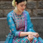 Richa Panai Instagram - My first south Indian wedding experience and it was sooo much fun and allll heart!💙💕#rahulmadhav #weddingbells #southindianwedding PC - @aniyanchithrasala @chithrasaalaweddingphoto Bengaluru,Karnataka