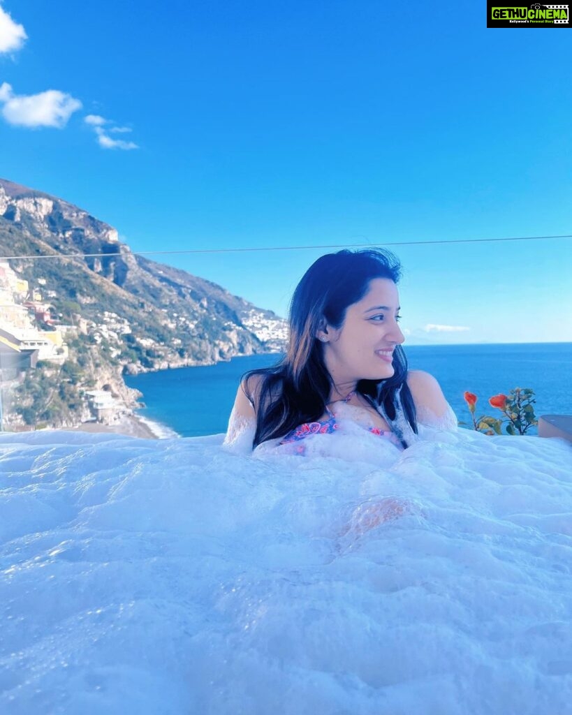 Richa Panai Instagram - Morning from Amalfi coast!💕 . . . . . . . . #positano #positanoitaly #amalfi #amalficoast #amalficoastitaly #italy #naples #naplesitaly #italianfood #italianstyle Positano, Amalfi Coast, Italy