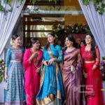 Richa Panai Instagram - My first south Indian wedding experience and it was sooo much fun and allll heart!💙💕#rahulmadhav #weddingbells #southindianwedding PC - @aniyanchithrasala @chithrasaalaweddingphoto Bengaluru,Karnataka