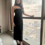 Richa Panai Instagram - Some happy shots!🖤 Dubai, United Arab Emirates