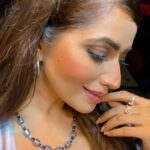Ridheema Tiwari Instagram - Photo dump 🧿 Earrings : @itahdnura Styling : @instylewithaditi #selfie #ridhiematiwari #photodump Mumbai, Maharashtra