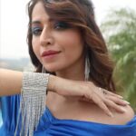 Ridheema Tiwari Instagram – I am a good girl 💙

Outfit @invogue.by.ruchi 
Accessories: @itahdnura 
Shades : @shadygators.official 
Stylist @instylewithaditi 
Make up Hair : @rohini_makeupandhair 
📸: @ibphotography27 

#trendingreels #mood #ridhiemareelsit Radisson Blu Mumbai International Airport