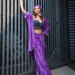 Ridheema Tiwari Instagram - Smile, it's Sunday 💜💜💜 📸 : @ibphotography27 MUA: @rohini_makeupandhair Outfit : @dyedebonair Jewellery : @the13store.in Styling : @instylewithaditi Location : @radissonblumumbaiairport #tyeanddye #purplehues #summertrends #bandana #bandanastyle #summer Radisson Blu Mumbai International Airport