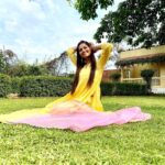 Ridheema Tiwari Instagram - Wearing sunshine today 🌞 Wearing. : @tara_c_tara #yellow #yellowishappiness #yellowstone #ridhiematiwari Ramdev Studio