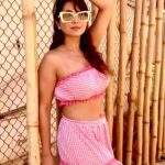 Ridheema Tiwari Instagram - Aaja sanam 💓💓💓💓 Wearing : @howwhenwearclothing #trendingreels #instagramreels #ridhiematiwari #goareels #fashionreels