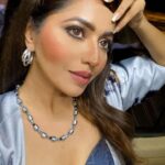 Ridheema Tiwari Instagram - Photo dump 🧿 Earrings : @itahdnura Styling : @instylewithaditi #selfie #ridhiematiwari #photodump Mumbai, Maharashtra