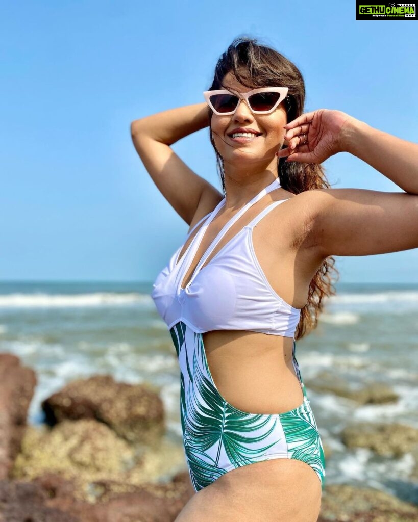 Ridheema Tiwari Instagram - Mermaid kisses and starfish wishes 🧜‍♀️ Wearing : @angelcroshet_swimwear #swimwear #monokini #besexy #ridhiematiwari #indianactress #beachbabe #goadiaries Aswem Beach, Goa