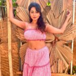 Ridheema Tiwari Instagram - Checkmate 💓 Wearing : @howwhenwearclothing #summervibes #vacaymood #beachbabe #ridhiematiwari #ootd #ootdfashion #chillout Aswem Beach, Goa