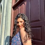 Ritika Singh Instagram – Just curls everywhere 🌀✨