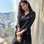 Ritika Singh Instagram - 🍒 Outfit - @katespadeny Jewellerry - @mozaati Footwear - @lodishoesindia Styled by - @sheefajgilani Assisted by - @astha_kothari @kashishsinhaaa @karenavinaik Hmu - @uztheartist