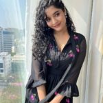 Ritika Singh Instagram - 🍒 Outfit - @katespadeny Jewellerry - @mozaati Footwear - @lodishoesindia Styled by - @sheefajgilani Assisted by - @astha_kothari @kashishsinhaaa @karenavinaik Hmu - @uztheartist