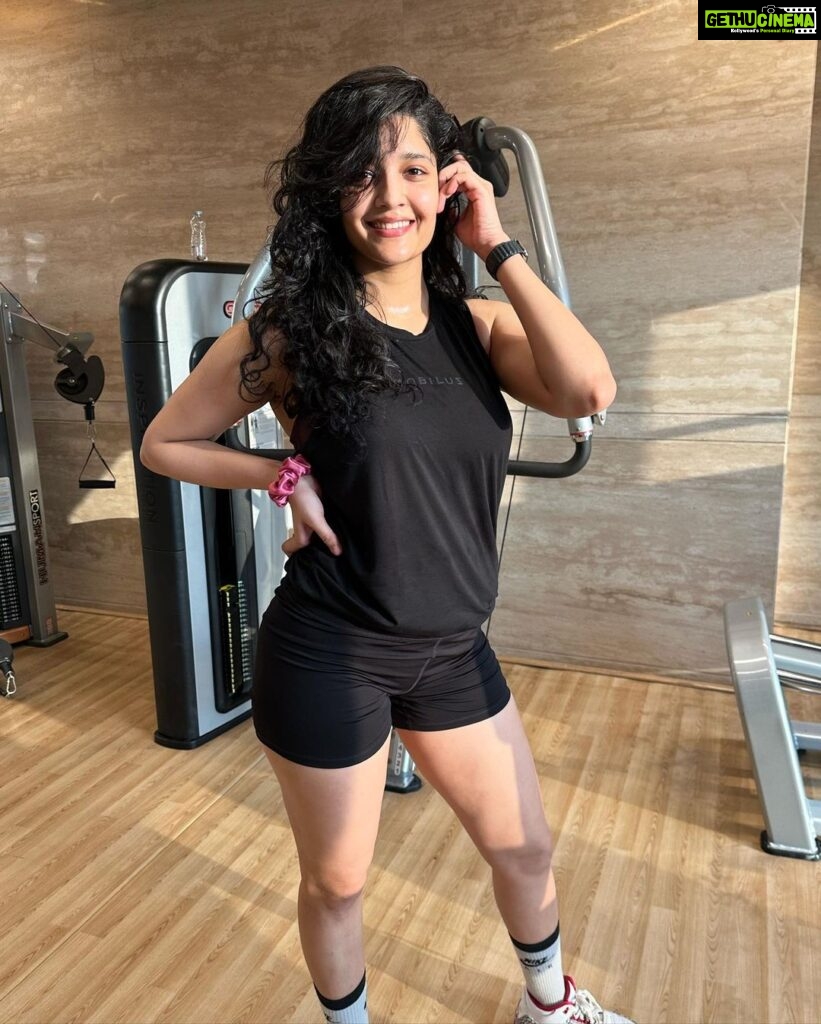 Ritika Singh Instagram - Post workout photo op :p