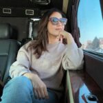 Ritu Varma Instagram - On the go 🚙