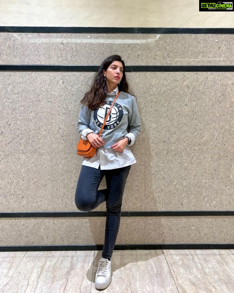 Riya Deepsi Instagram - This or that ? 😬 #insta#post#just#explore#explorepage#posing#winters#layering#fashion#styling#instagram