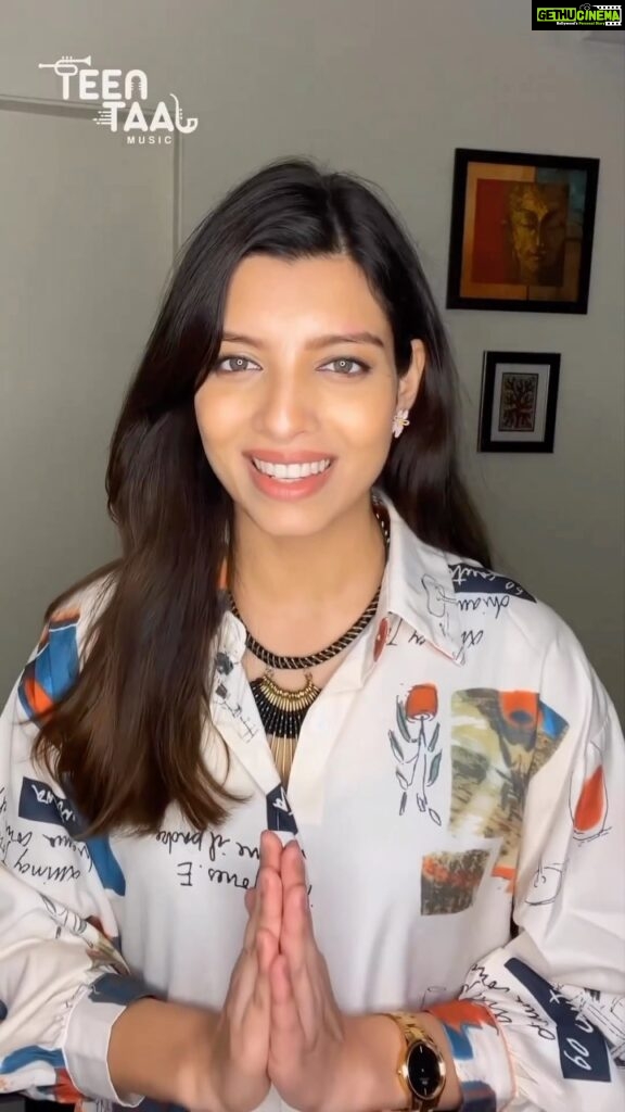 Riya Deepsi Instagram - This video has my heart ❤️ Posted @withregram • @teentaalmusic ✨ OUT NOW ✨ on Teen Taal Music’s YouTube Channel. 🪖🎖️ Assi Ta Rul Jawange 🎖️🪖 Dedicated to our soldiers at the Indian Armed Forces and their families. We Salute You. Jai Hind! A love letter from our team to you #indianarmedforces Singer: @therealalkayagnik Starring: @rriyadeepsi and @sunnyarora.official with Richa Kapoor @anchor_ish_nanda, introducing @smaayabatra Director: @aasthav3 DOP: @pranavmulay_ Assistant DOP: @ashwin_c10 Assistant Directors: @travelwithrishabh @rai.anshul Music By: Chanchal Lyrics: Harish Kataria Label : @teentaalmusic #asitaruljawange #punjabisongs2023 #punjabimusicvideo #punjabimusic #alkayagnik #teentaalmusic #newpunjabisong #gurudwara #gurunanakdevji #indianarmy #indianarmedforces #indiarepublicday #republicday2023 #jaihind #armywives #merabharatmahan