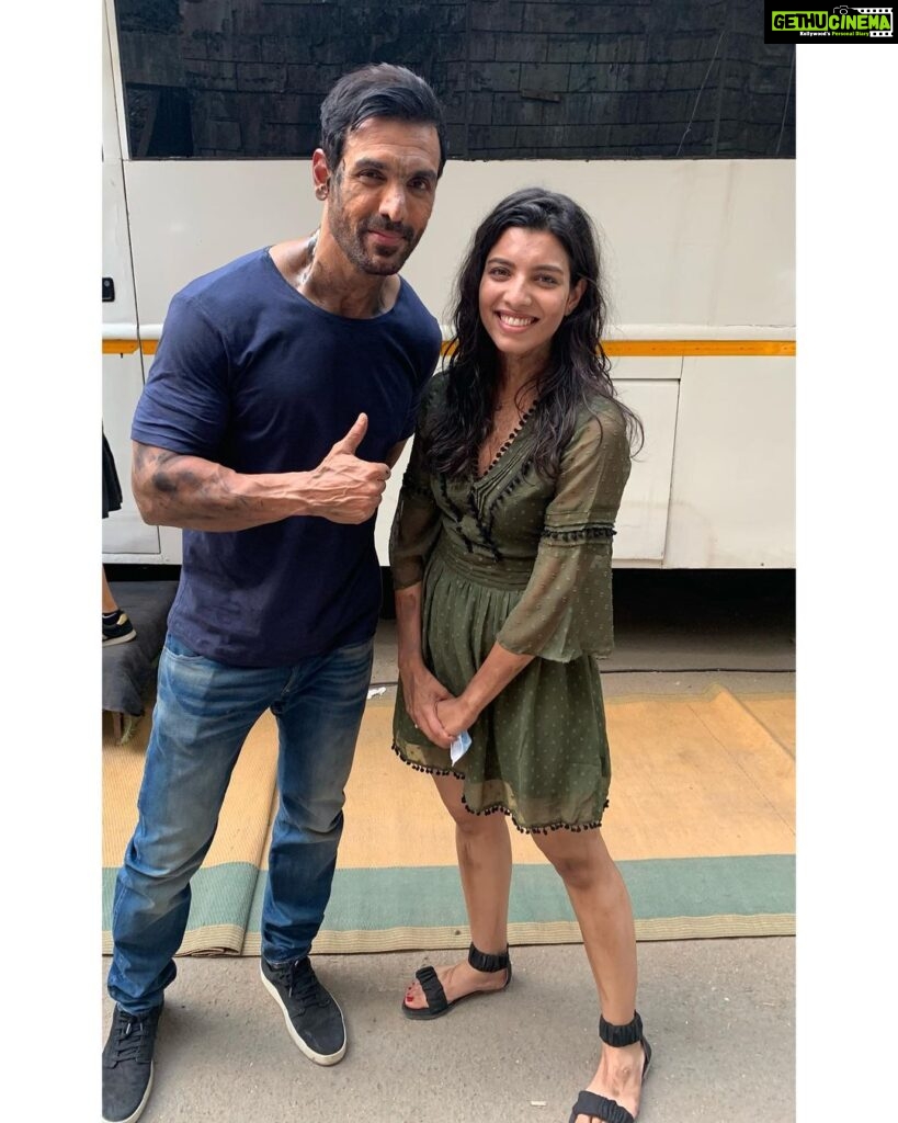 Riya Deepsi Instagram - Highlight of the week 🥹 I am a part of Ek villian returns and I am very happy to share this with you all ✨ Working with the cast and the crew was another experience for me all together and they are the best 😎 I have done a small part in the movie 😁 Sharing the screen with @thejohnabraham and @dishapatani was thrilling and been guided by one of the best directors @mohitsuri was a dream come true 🤩 I can’t wait to work again with a super cool producer @amulvmohan 😄 Glad we meet 🤗🤗 Thanks @prasadjawade for being one of the best co actor🤗 Thankyou for this opportunity and I hope I receive another one soon ♥️♥️ Go watch Ek Villian Returns in theatres near you and shower your love 😁💕 #instagood#instagram#johnabraham#mohitsuri#balajitelefilms#ekvillianreturns#cinema#actor#blessed