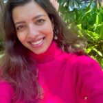 Riya Deepsi Instagram - Some selfies for the feed and to make you smile 😊 have a good day guyz ✨ #selflove#explore#explorepage#selfie#smile#instagood#instagram