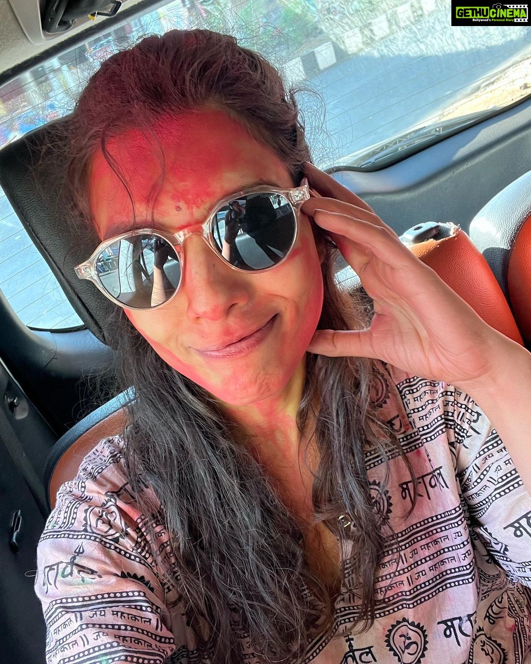 Riya Deepsi Instagram - Some selfies for the feed and to make you smile 😊 have a good day guyz ✨ #selflove#explore#explorepage#selfie#smile#instagood#instagram