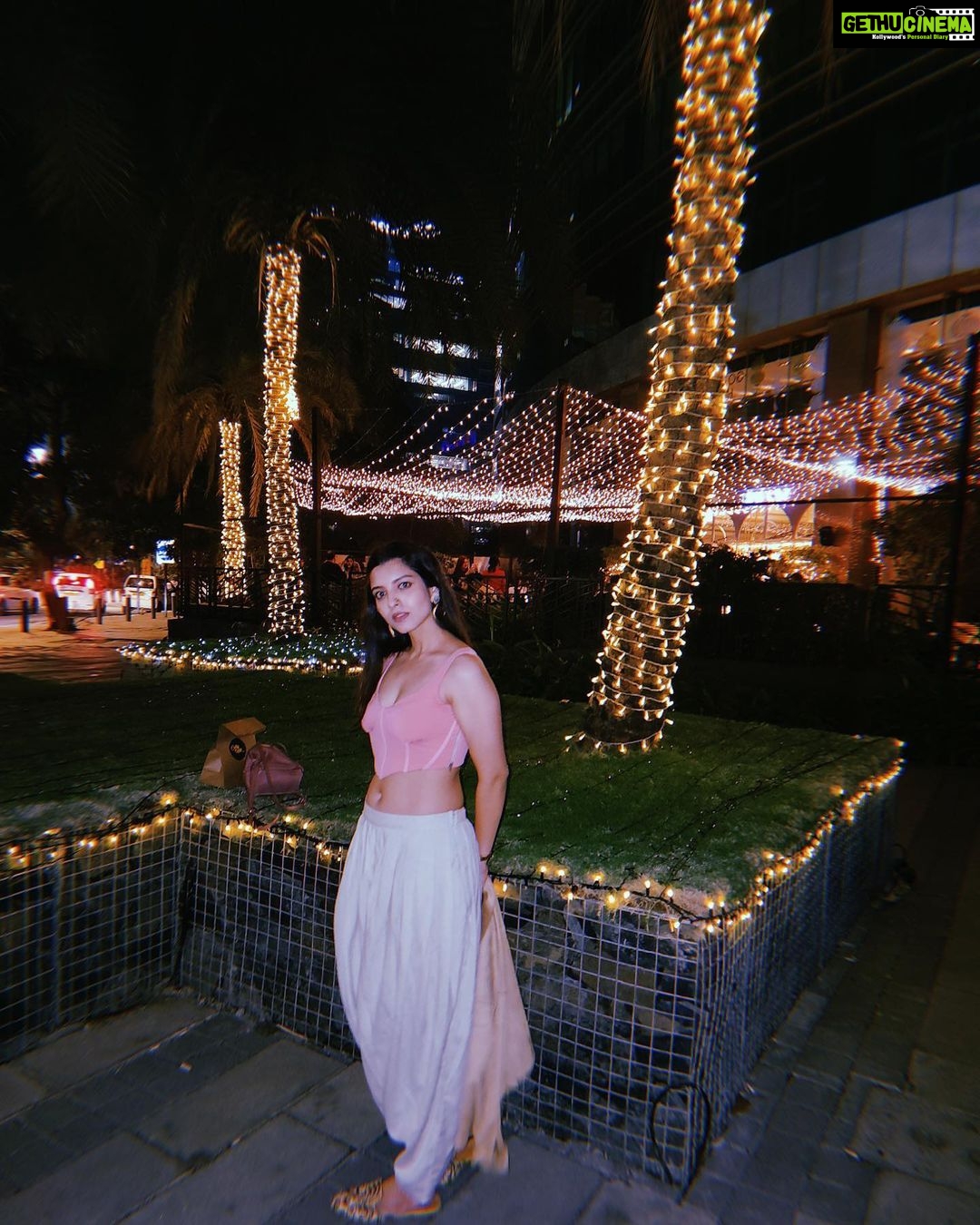 Riya Deepsi Instagram - ✨✨ 📸 @pranjali_nigudkar #photos#post#instagood#instagram#fashion#beauty#explore#explorepage#style