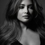 Riya Sen Instagram - Photo @markmannphoto HMU @iamkanwalbatool #newyork #portrait #photography