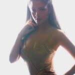 Riya Sen Instagram - The time is now , the place is here ! Time for a @cameo , link in bio !