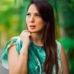 Rochelle Rao Instagram - What do you think is on my mind? Best answers get a mention in my stories.. HMU @sharaddhamnaskar Shot & edited by @being_flamingo @flamingo.productions