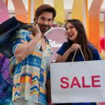 Rochelle Rao Instagram – Ever tried being a mannequin for a few seconds? Well, my partner-in-crime @keithsequeira and I rocked this game at Phoenix #marketcitymumbai We were off twirling and twining, handpicking the coolest fashion pieces at this Season’s First Super Slash Sale. And wait for it. There’s up to a 60% OFF on my favourite brands.​

Now it’s your turn to join the fashion party because when life gives you deals, you turn it into a shopping spree! So, what are you waiting for? Let’s party on the fashion runway, darlings!​

@guess 
@marksandspencerindia 
@bathandbodyworksindia 

#MarketcityFashion #EndOfSeasonSaleAtMarketcityMumbai #Deals #Ofeers #Brands #Fashion #Styles #Apparels #ShoppingMalls #mumbaimalls
