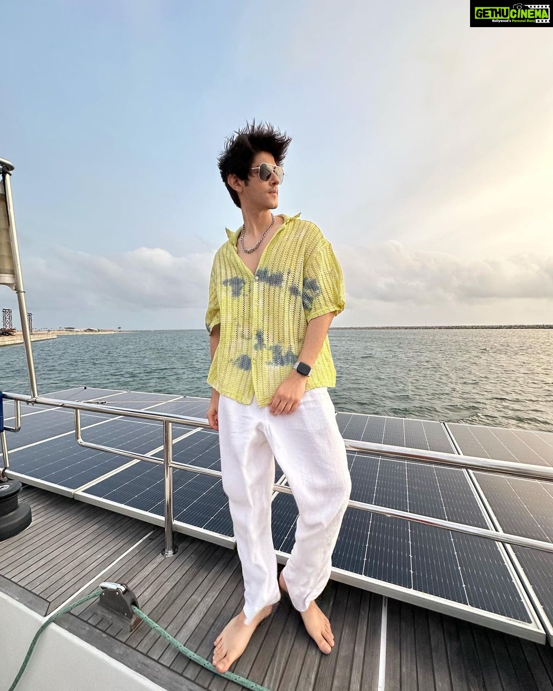 Rohan Mehra Instagram - Colombo for a minute 🛥️🌅 Colombo, Sri Lanka