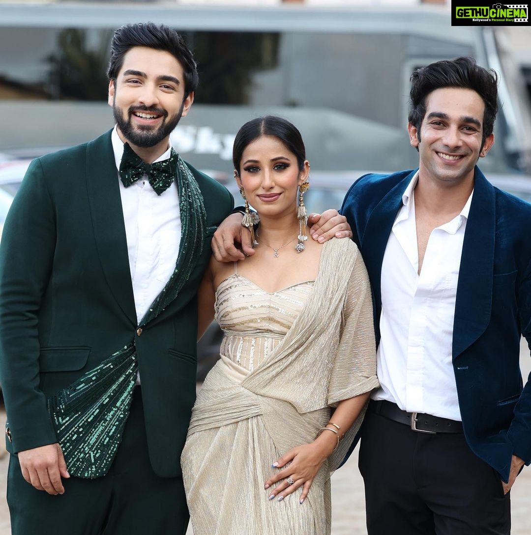 Rohit Suchanti Instagram - RISHILISHKAYUSH 🤣❤️😂