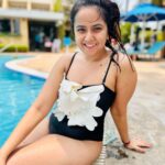 Roopal Tyagi Instagram - You’re only one swim away from a good mood 🥽 🏊‍♀️ ☀️ #summervibes #swim #swimwearindia