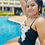 Roopal Tyagi Instagram - You’re only one swim away from a good mood 🥽 🏊‍♀️ ☀️ #summervibes #swim #swimwearindia