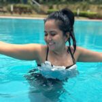 Roopal Tyagi Instagram - You’re only one swim away from a good mood 🥽 🏊‍♀️ ☀️ #summervibes #swim #swimwearindia