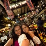 Roopal Tyagi Instagram - 👧+👧= 🥳🥰 #girlsnightout Toit