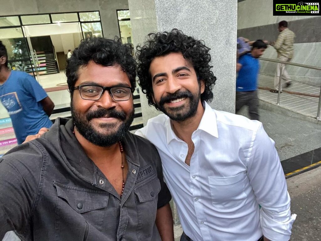 Roshan Mathew Instagram - With @aj_gnanamuthu after wrapping my shoot for #Cobra. This is the longest project I’ve shot for. And with the kind of challenges that were thrown at us, I have so much respect for the way this man here pulled it together and made it all work. Without any compromises and without a dip in his infectious energy, that too. Thank you for the ride. Love to the whole team of Cobra. Especially to @the_real_chiyaan sir @harish_dop @7_screenstudio and the Direction and Costume team :)