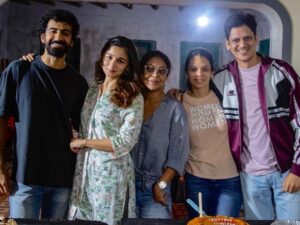 Roshan Mathew Instagram - Thank you for all the love you’ve shown #Darlings. It’s been absolutely overwhelming. 
Much love and hugs to our entire team, most of who are not in these photos (sorry!). And to the lovely people at @netflix_in for really putting this film out there. And to all of you. For watching and saying things about the film. 
Good things, debates, opinions, criticism, and discussions. In the long run they’re all going to help. 

Special hugs to @ghantaghartalkies and @castingbay where it all began :)

@jasmeet_k_reen @aliaabhatt @_gauravverma @eternalsunshineproduction @redchilliesent @shefalishahofficial @itsvijayvarma @im_anilmehta @vishalrbhardwaj @badwelkar #Satish @iprashantpillai