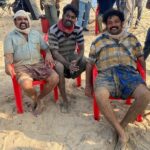 Roshan Mathew Instagram – Vasanthi + Podiyan Gang. 

@oruthekkanthallucase was as much about the people as everything else. (Unbelievable sunsets included.)

Feeling very grateful that I got to work with all of them. Especially my people in the film. My gang 🤍 

@aswath_lal @rejusapiens @nimisha_sajayan @akhil_kavalayoor @arunsankaran_pavumba