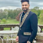 Roshan Prince Instagram - Be the reason someone smiles today ❤️ London, United Kingdom
