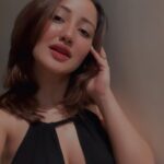 Roshmi Banik Instagram - Young at age, old at soul. 👄