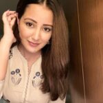 Roshmi Banik Instagram - ✨