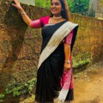 Roshna Ann Roy Instagram – …I make so many beginnings there never will be an end.”..😸
.
.
.#loveislove Bangalore, India