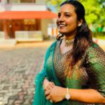 Roshna Ann Roy Instagram – Spread love everywhere you go. Let no one ever come to you without leaving happier….❣️…

.
.

📸 : @_joseph._j.j_ 

#hapiness #goodday #perunnalvibes