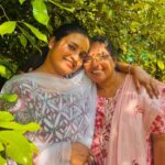 Roshna Ann Roy Instagram – always my friend.♥️
…..Always…..♥️
.
.
♥️