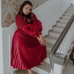 Roshna Ann Roy Instagram – Go confidently in the direction of your dreams! Live the life you’ve imagined.” ❤️ 
.
.
@pixie_paparazzo_wedding 
@western_lady_ 
@aiswaryasmakeover 

#dreamers #lifestyle #kerala #happiestplaceonearth #lovewhatyoudo #loveyourlife #happyme #passion #lifelessons #roshnaannroy #roshnaa #actresslife #artist #malayalamcinema